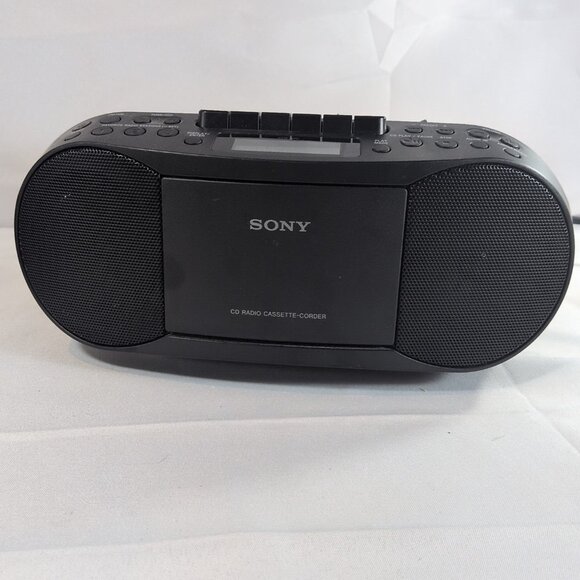 Sony CFD-S70 Boombox CD Radio Cassette Recorder Corder Black Portable FM Player - Picture 5 of 13